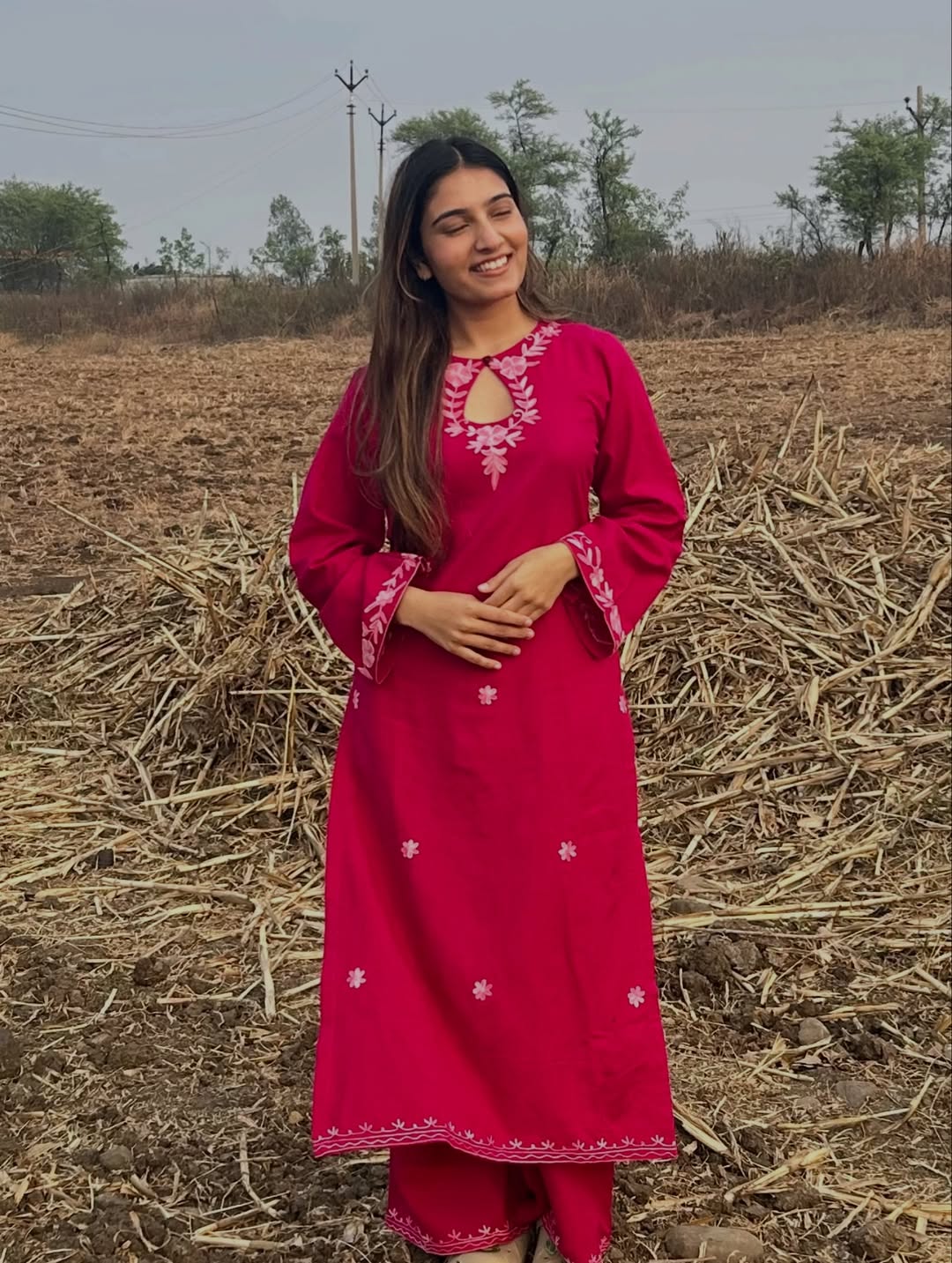 raspberry kurta set,
pink aari embroidery kurta set,
kashmiri embroidery kurta set,
kashmiri woolen kurta set,
wool blend kurta set for women,
pink embroidered kurta,
aari work kurta set,
kashmiri kurta woolen,
winter kurta set for women,
raspberry kurta palazzo set,
pink aari work kurta,
woolen kurta palazzo set,
festive woolen kurta set,
kashmiri kurti for winter,
traditional aari embroidery kurta,
ethnic winter wear women,
handcrafted kashmiri kurta,
designer woolen kurta set,
luxury ethnic kurta set,
aa