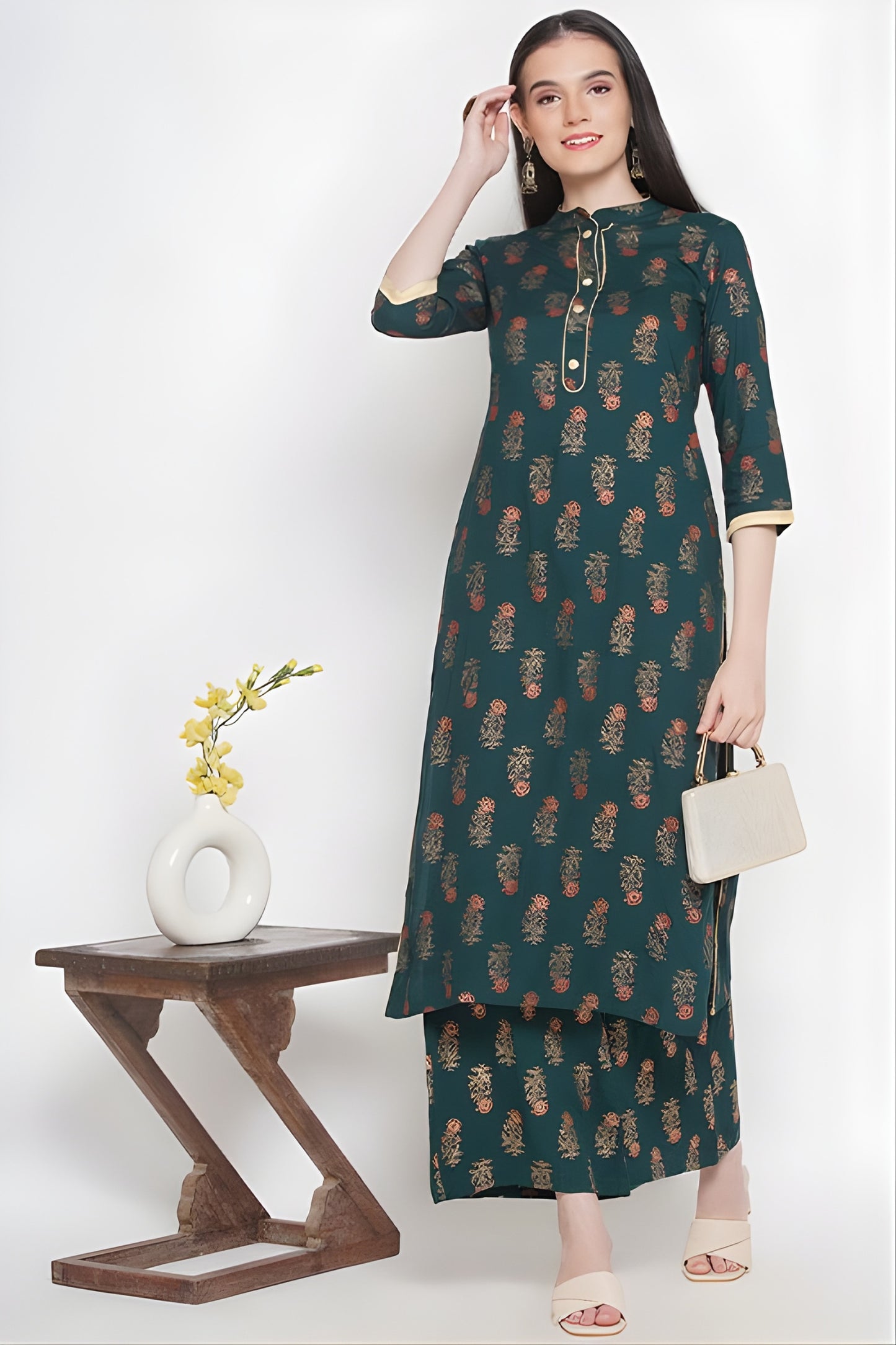 Riwaaz Forest Green Kurta Set