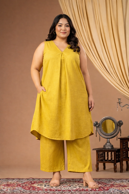 Harsingaar Gold Green Kurta Set