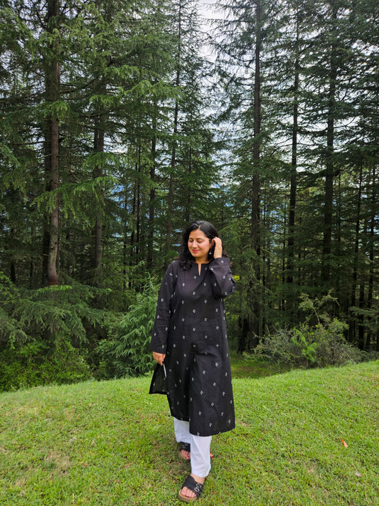 Saadgi Black Jamdani Phiran Set
