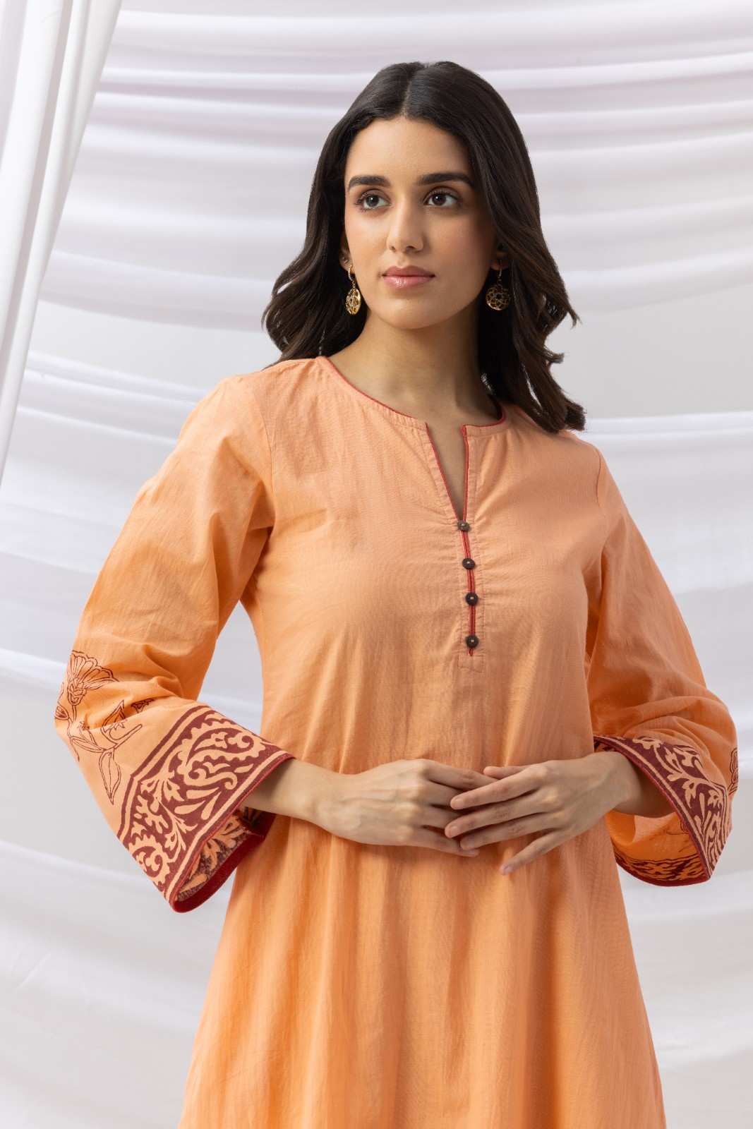 Mridu Coral Peach Kurta Set