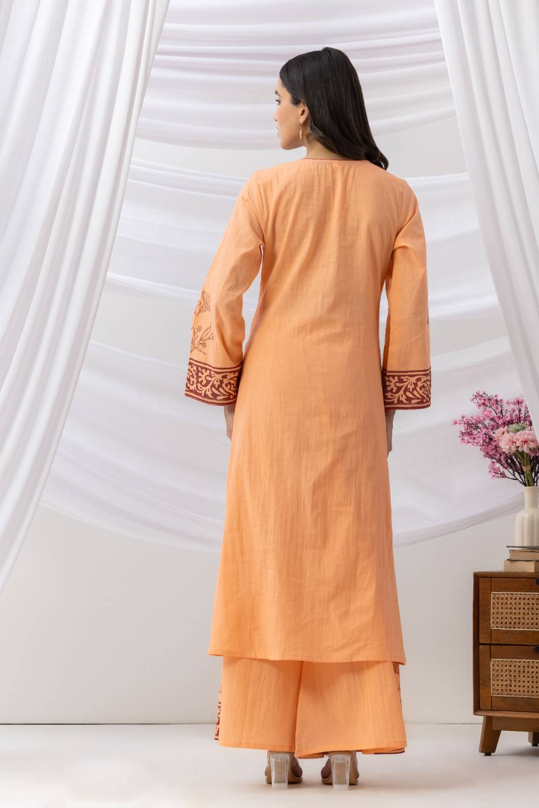 Mridu Coral Peach Kurta Set