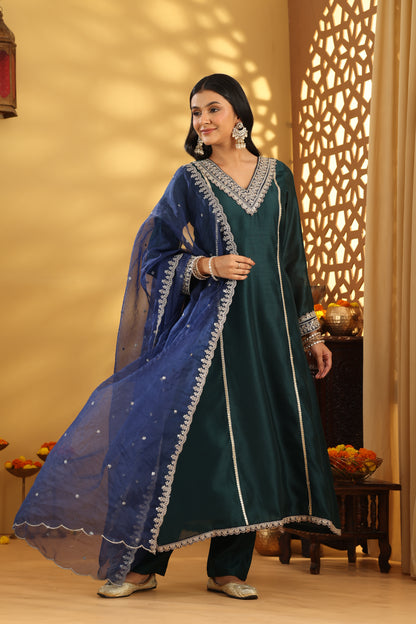Jashn Green Chanderi V Neck Suit Set