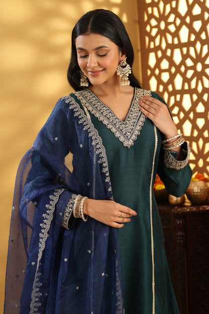 Jashn Green Chanderi V Neck Suit Set