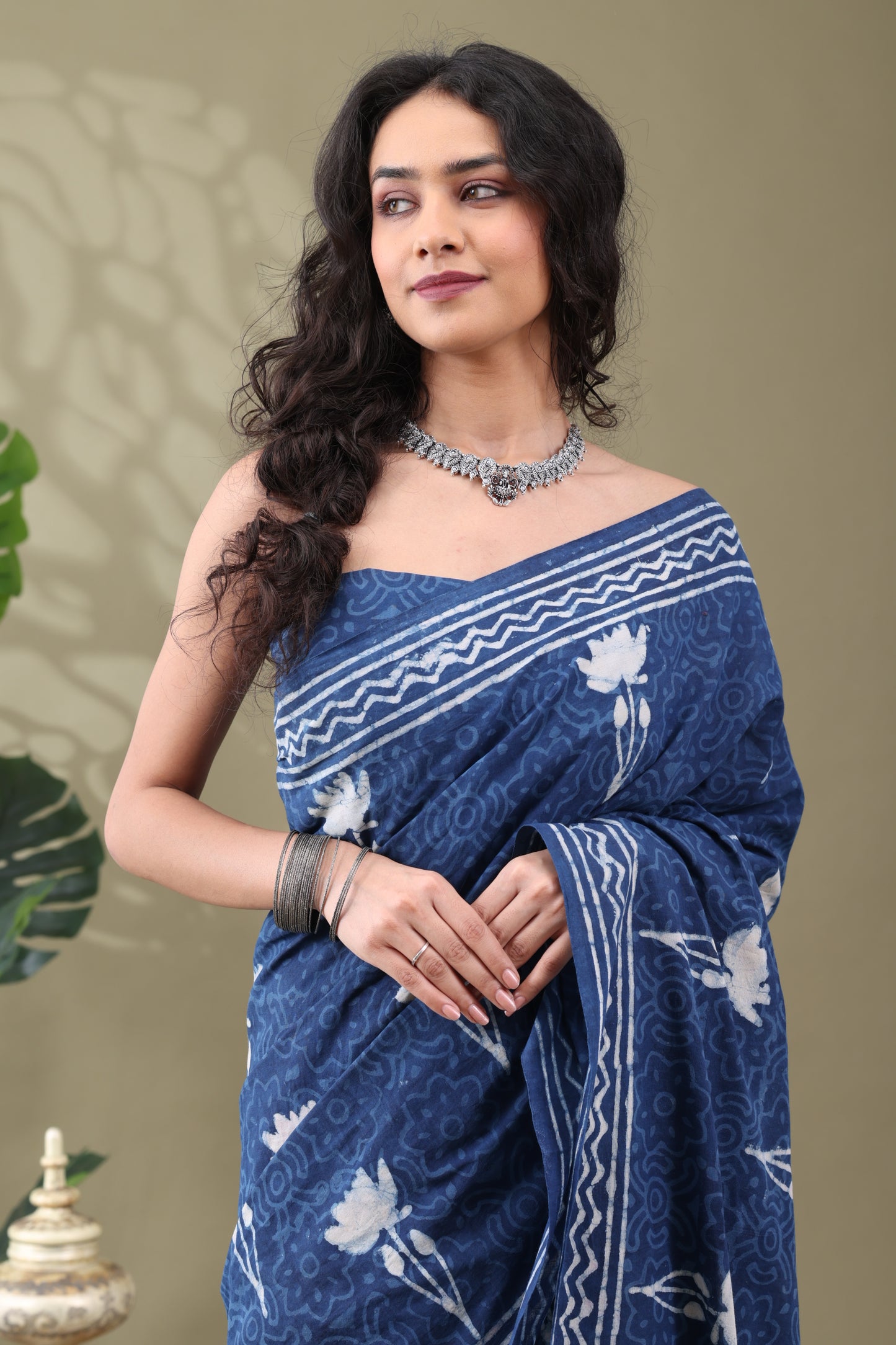 Navya Indigo Cream Cotton Saree.