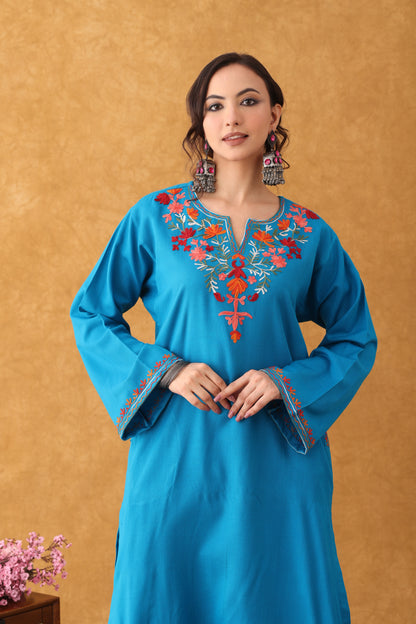 Noor Phirozi Multi Embroidered Phiran Set