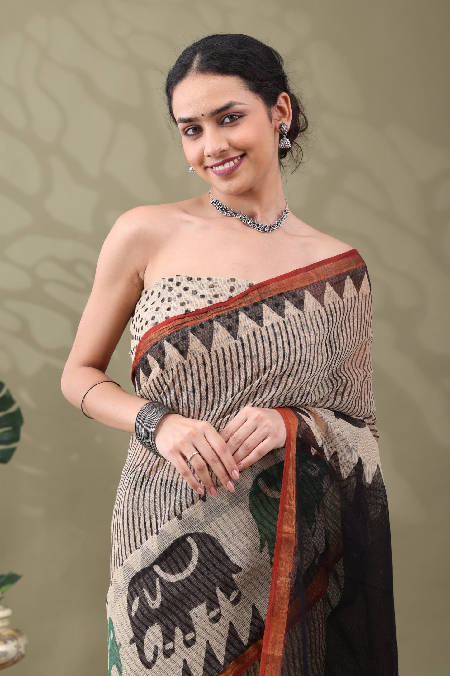 Navya Beige striped Elephant Border Cotton Kotta Doriya Saree.