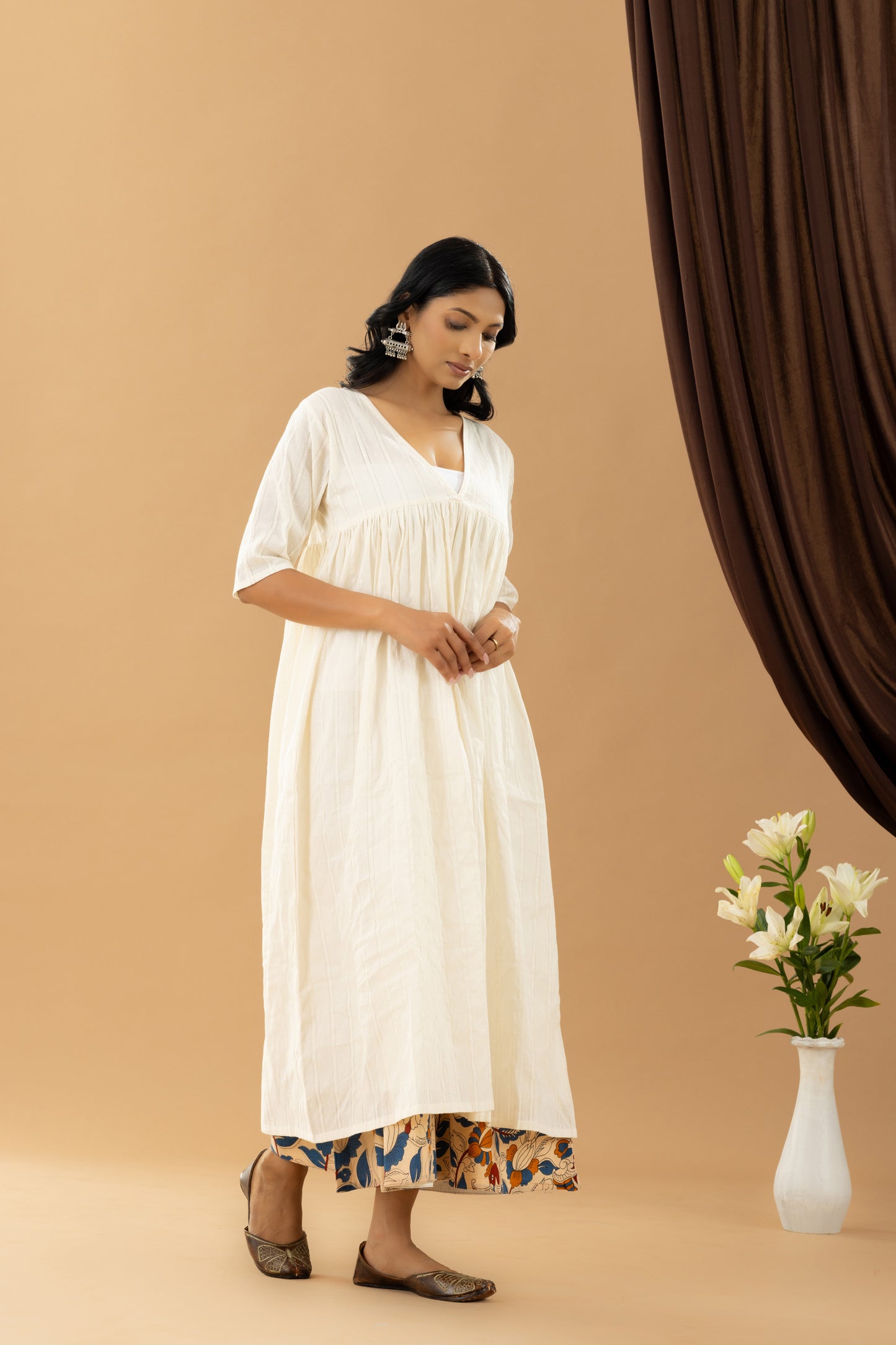 Bahaar Flour White Kurta Set